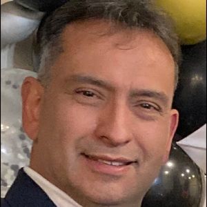 Meet your Posher, Luis reinaldo